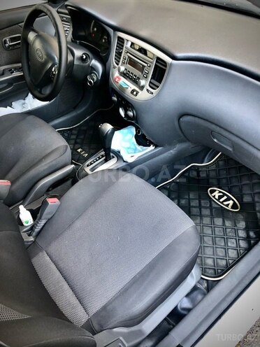 Kia Rio 2008, 215,000 km - 1.4 l - Bakı
