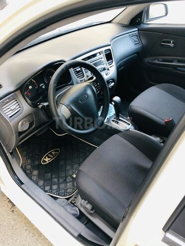 Kia Rio 2008, 215,000 km - 1.4 l - Bakı