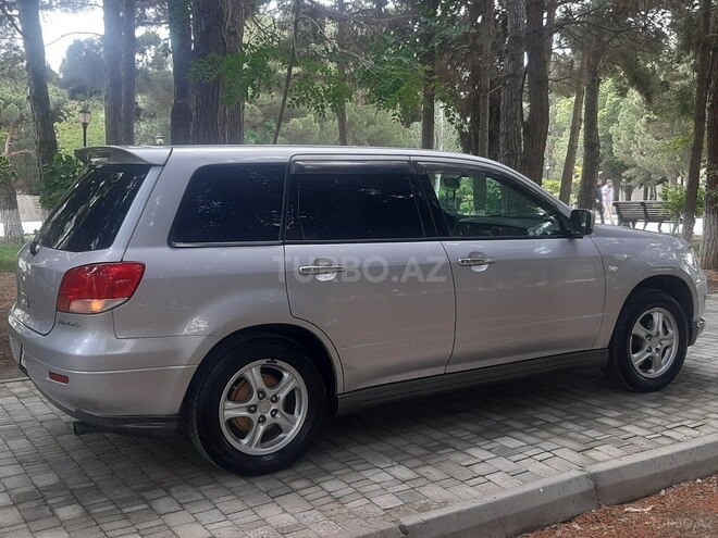 Mitsubishi Airtrek 2002, 321,457 km - 2.0 l - Sumqayıt