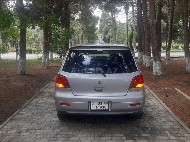 Mitsubishi Airtrek 2002, 321,457 km - 2.0 l - Sumqayıt