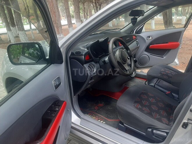 Mitsubishi Airtrek 2002, 321,457 km - 2.0 l - Sumqayıt