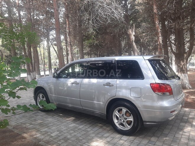 Mitsubishi Airtrek 2002, 321,457 km - 2.0 l - Sumqayıt