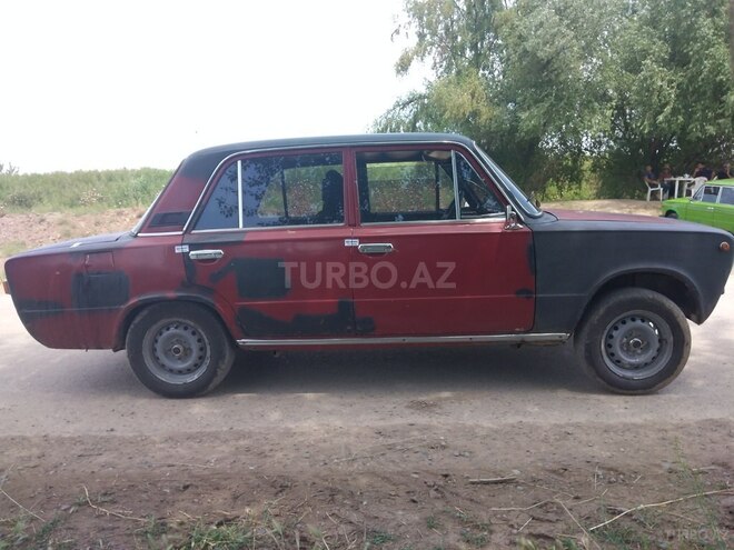 LADA (VAZ) 21011 1981, 350,456 km - 1.6 l - Saatlı