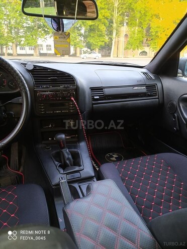 BMW 316 1996, 323,000 km - 1.6 l - Mingəçevir