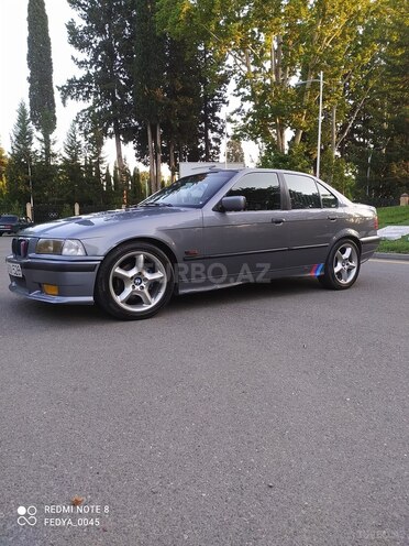 BMW 316 1996, 323,000 km - 1.6 l - Mingəçevir
