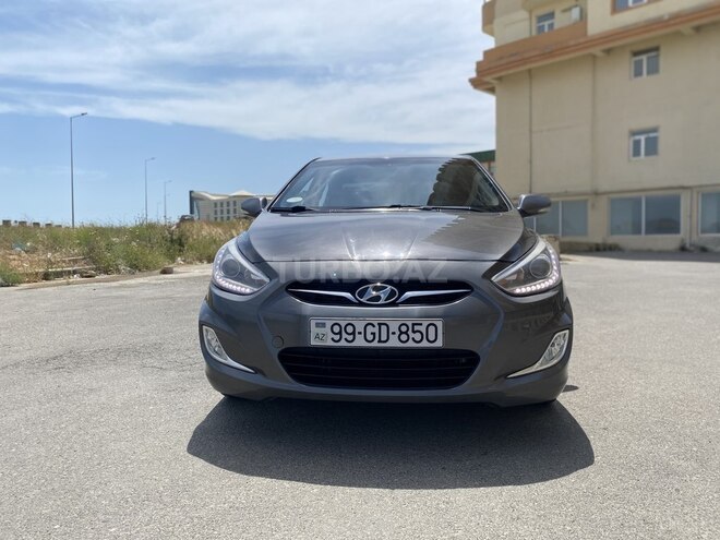 Hyundai Accent 2013, 174,000 km - 1.6 л - Bakı