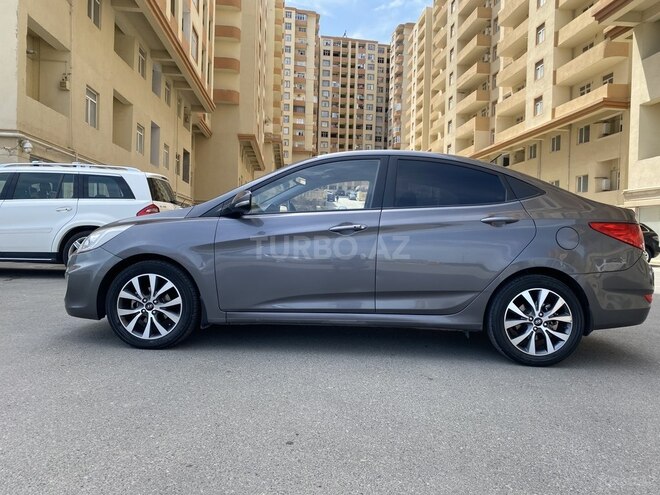 Hyundai Accent 2013, 174,000 km - 1.6 л - Bakı