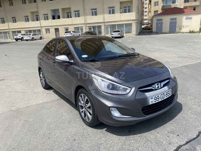Hyundai Accent 2013, 174,000 km - 1.6 л - Bakı