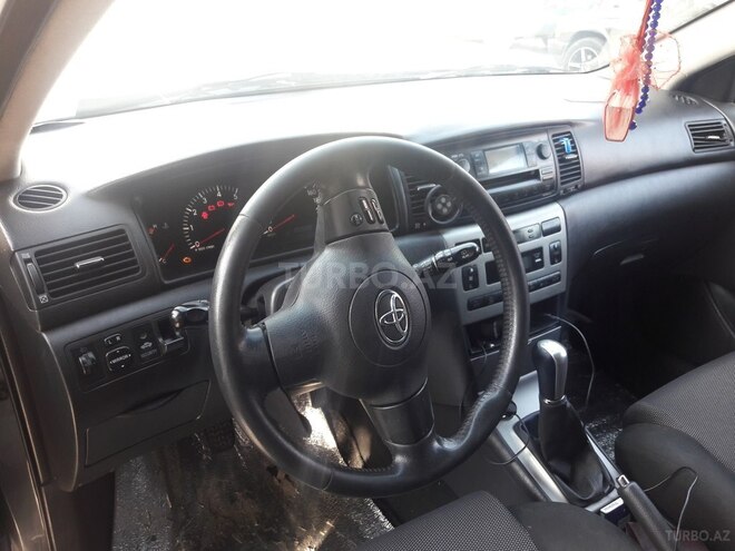 Toyota Corolla 2006, 190,000 km - 1.4 л - Bakı