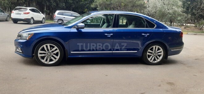 Volkswagen Passat 2017, 87,525 km - 1.8 л - Bakı