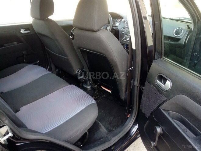 Ford Fiesta 2011, 110,000 km - 1.6 l - Sumqayıt