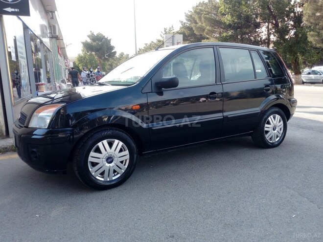 Ford Fiesta 2011, 110,000 km - 1.6 l - Sumqayıt