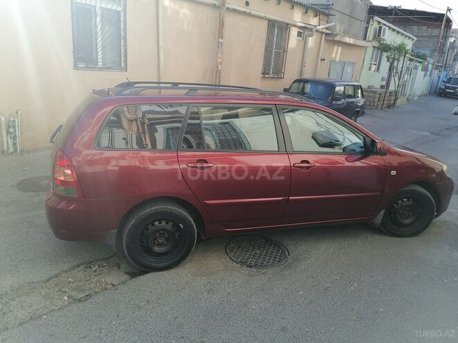 Toyota Corolla 2006, 346,000 km - 1.4 л - Bakı