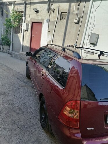 Toyota Corolla 2006, 346,000 km - 1.4 л - Bakı