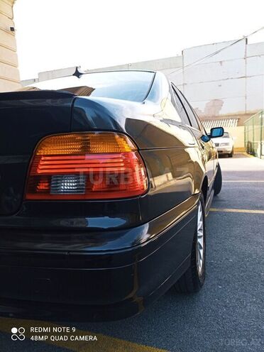 BMW 530 2001, 210,000 km - 3.0 л - Bakı