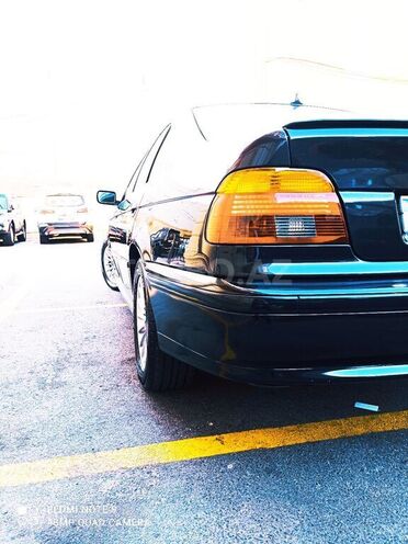 BMW 530 2001, 210,000 km - 3.0 л - Bakı