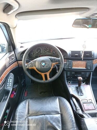 BMW 530 2001, 210,000 km - 3.0 л - Bakı