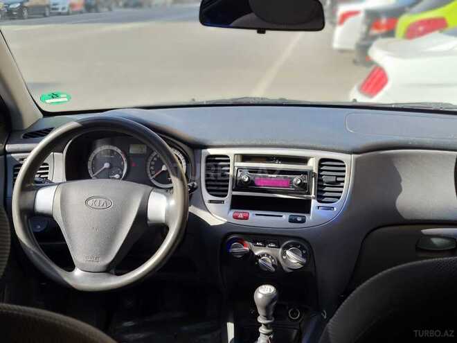 Kia Rio 2006, 140,000 km - 1.4 л - Bakı
