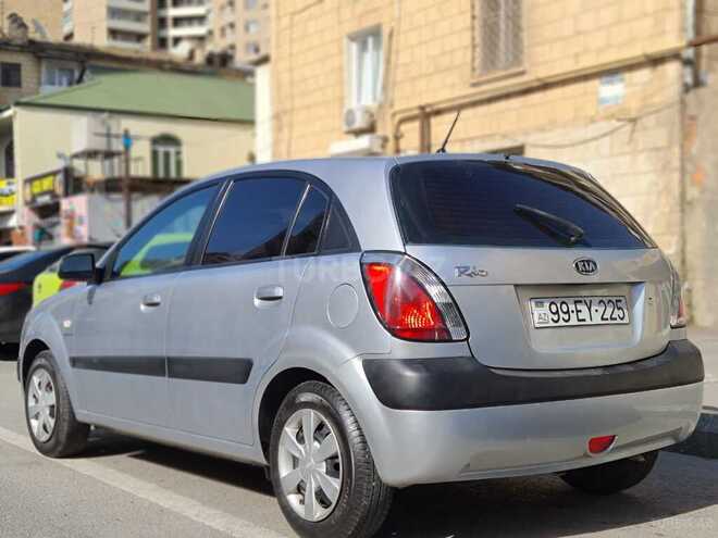 Kia Rio 2006, 140,000 km - 1.4 л - Bakı
