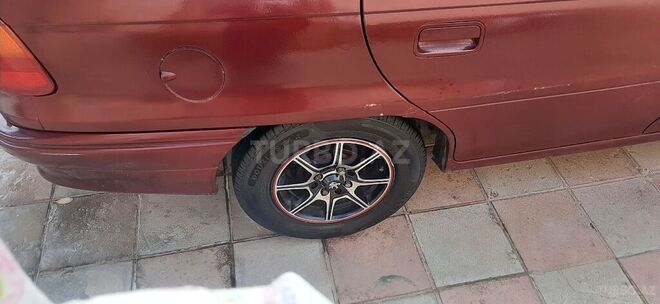 Opel Astra 1993, 450,000 km - 1.6 l - Bakı