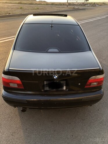 BMW 525 2002, 245,000 km - 2.5 л - Sumqayıt