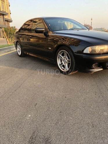 BMW 525 2002, 245,000 km - 2.5 л - Sumqayıt
