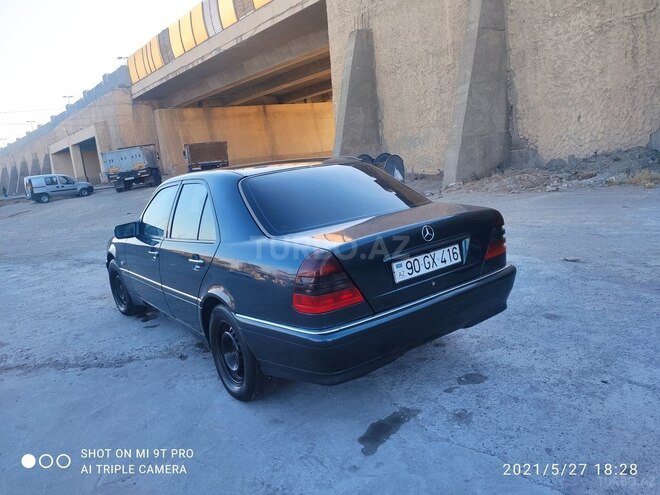Mercedes C 220 1997, 407,000 km - 2.2 l - Bakı