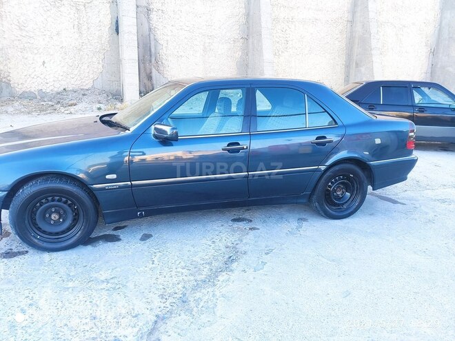 Mercedes C 220 1997, 407,000 km - 2.2 l - Bakı