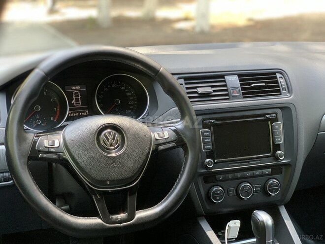 Volkswagen Jetta 2014, 135,400 km - 2.0 l - Bakı