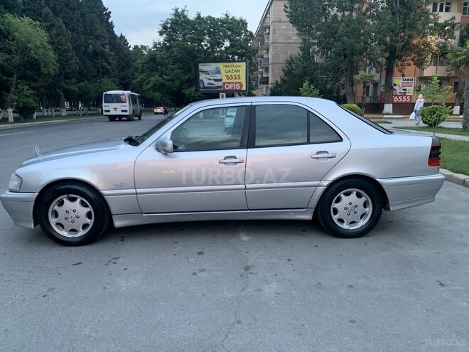 Mercedes C 200 1999, 200,000 km - 2.0 l - Sumqayıt