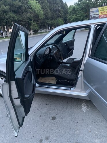 Mercedes C 200 1999, 200,000 km - 2.0 l - Sumqayıt