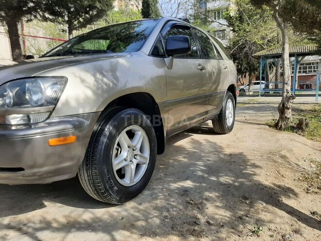 Lexus RX 300 2001, 325,896 km - 3.0 l - Bakı