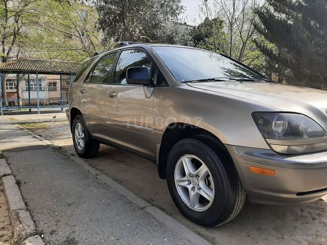 Lexus RX 300 2001, 325,896 km - 3.0 l - Bakı