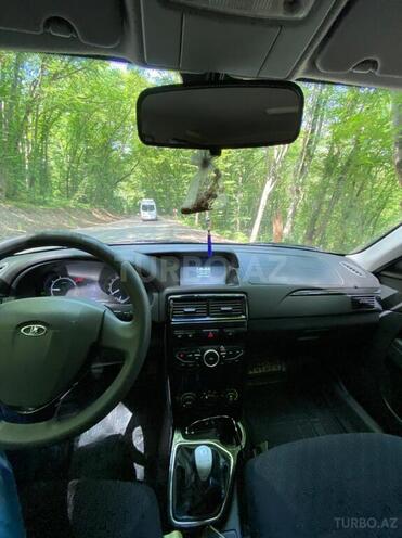 LADA (VAZ) Priora 2015, 97,000 km - 1.6 l - Quba