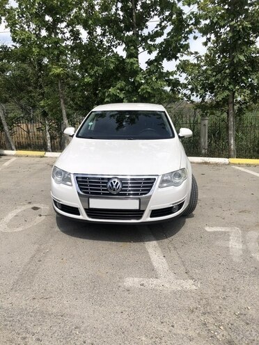 Volkswagen Passat 2010, 169,848 km - 1.8 l - Bakı