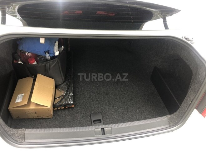 Volkswagen Passat 2010, 169,848 km - 1.8 l - Bakı