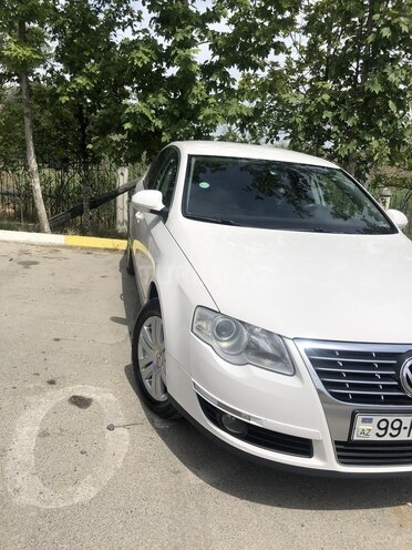 Volkswagen Passat 2010, 169,848 km - 1.8 l - Bakı