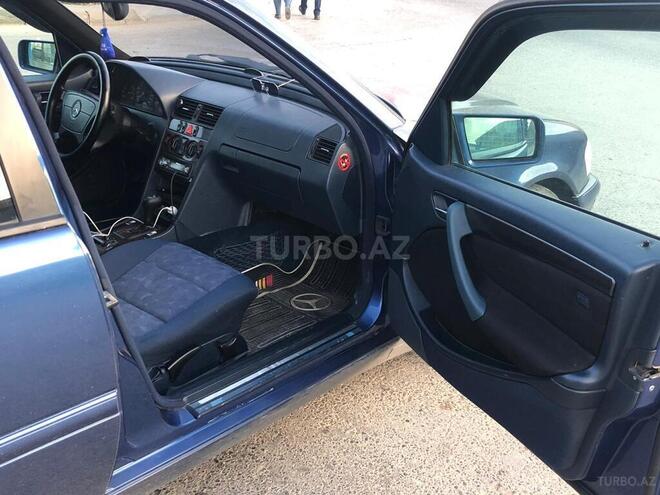 Mercedes C 240 2000, 355,000 km - 2.6 l - Bakı