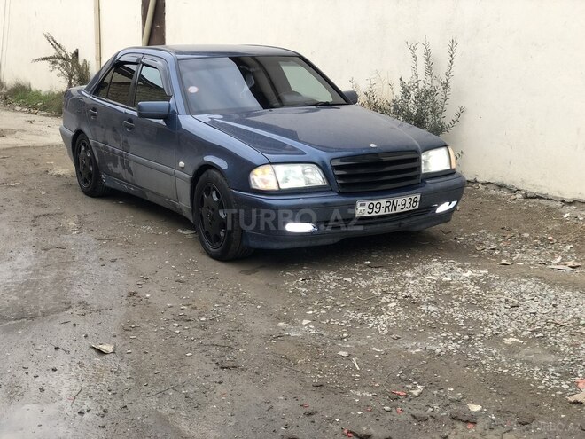 Mercedes C 240 2000, 355,000 km - 2.6 l - Bakı