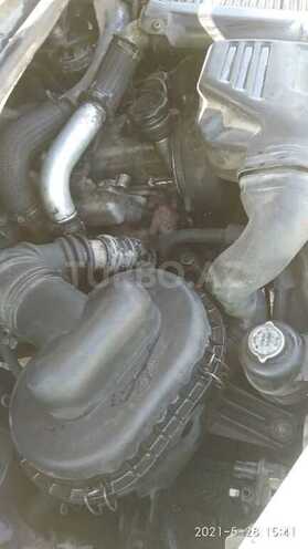 Hyundai H-1 2003, 256,000 km - 2.5 l - Qəbələ