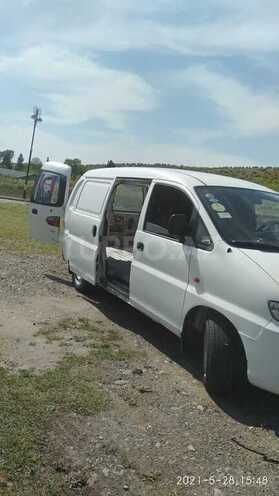 Hyundai H-1 2003, 256,000 km - 2.5 l - Qəbələ