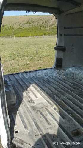 Hyundai H-1 2003, 256,000 km - 2.5 l - Qəbələ