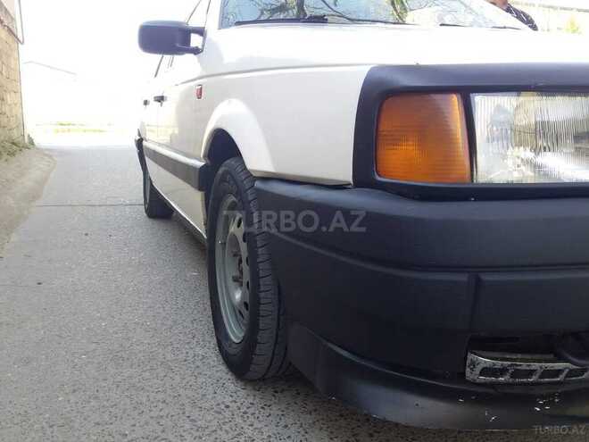 Volkswagen Passat 1992, 425,000 km - 1.8 л - Bakı