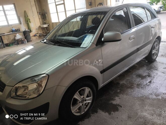 Kia Rio 2007, 87,000 km - 1.4 l - Gəncə