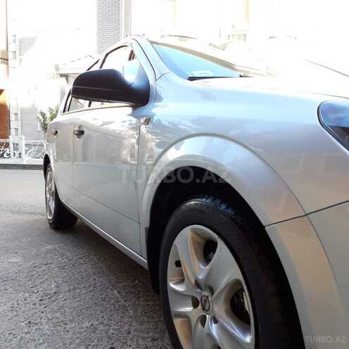 Opel Astra 2010, 245,000 km - 1.3 l - Sumqayıt