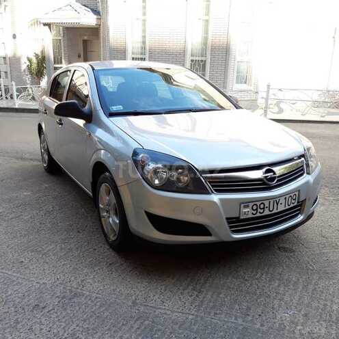 Opel Astra 2010, 245,000 km - 1.3 l - Sumqayıt