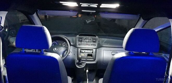 Mercedes Vito 111 2010, 312,000 km - 2.2 l - Bakı
