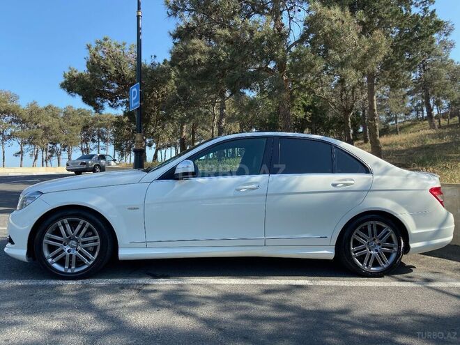 Mercedes C 300 2008, 225,000 km - 3.0 l - Bakı