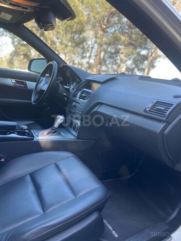 Mercedes C 300 2008, 225,000 km - 3.0 l - Bakı