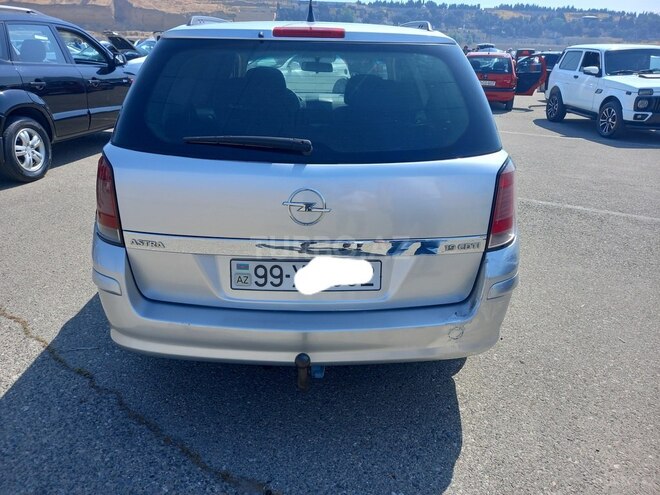 Opel Astra 2005, 200,000 km - 1.9 l - Bakı